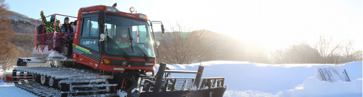 雪上車雪原ドライブ